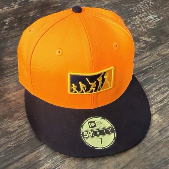 Bengals Orange and Black Baseball Cap with Classic Design - Picture 1 of 9